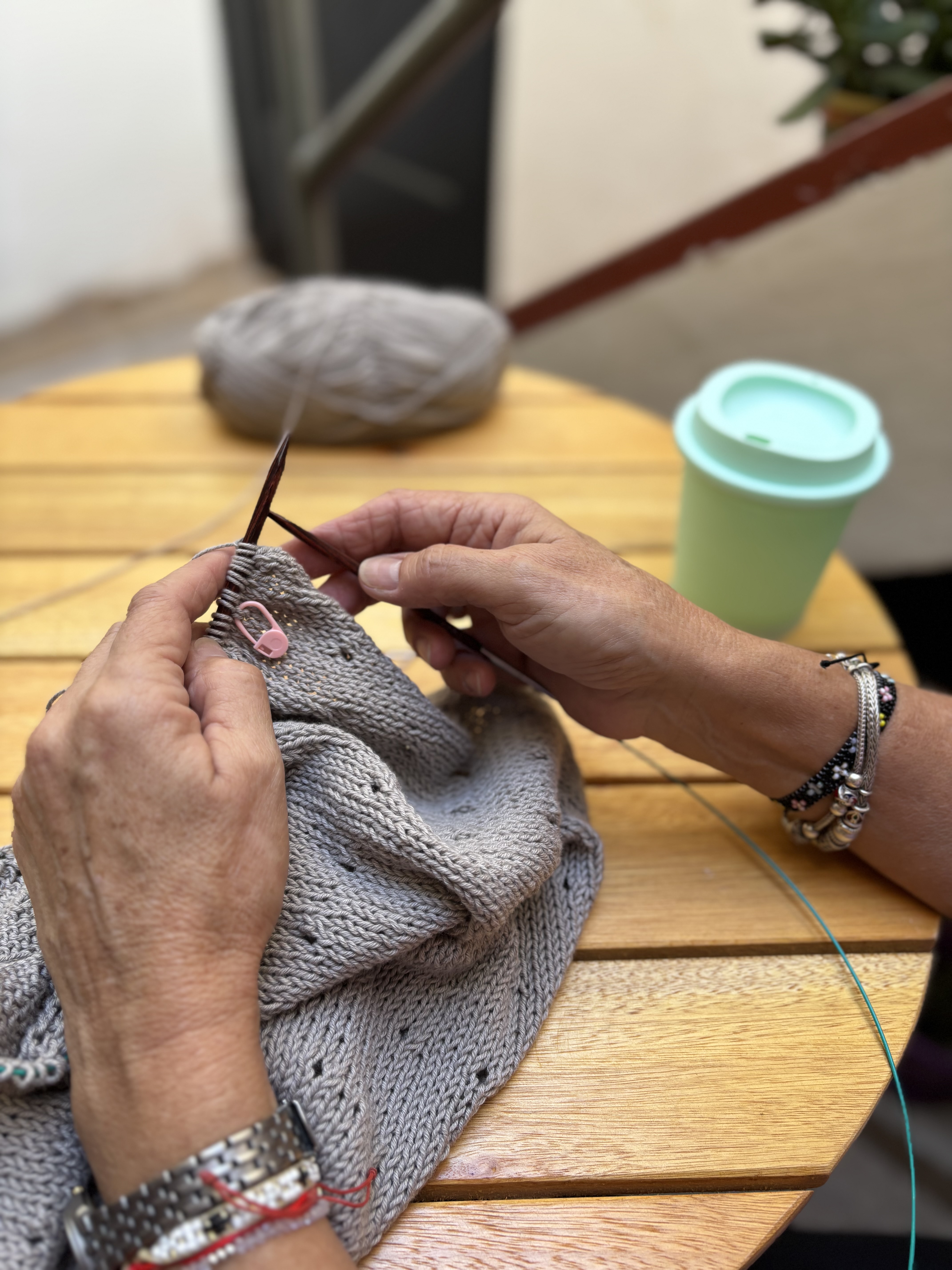 Detalle de trabajo textil artesanal